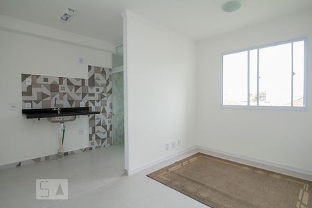 Apartamento para alugar com 40m², 2 quartos e sem vagaSala e Cozinha