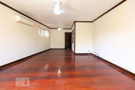 Sala de casa à venda com 3 quartos, 120m² em Adalgisa, Osasco