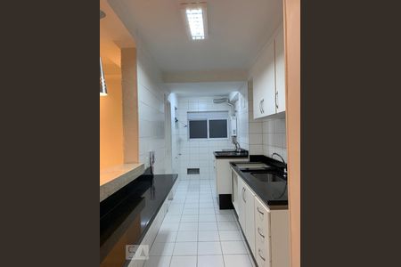 Cozinha  de apartamento para alugar com 3 quartos, 100m² em Centro, Guarulhos