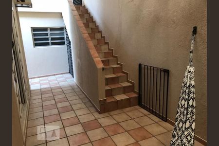 Casa para alugar com 240m², 3 quartos e 2 vagas Casa para alugar com 240m², 3 quartos e 2 vagasÁrea comum