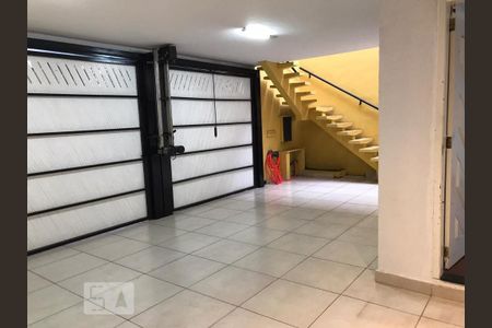 Garagem de casa à venda com 3 quartos, 240m² em Osvaldo Cruz, São Caetano do Sul