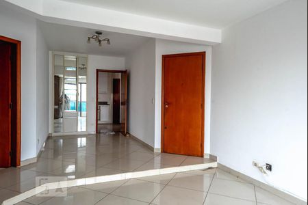 Sala de apartamento para alugar com 3 quartos, 117m² em Vila Regente Feijó, São Paulo