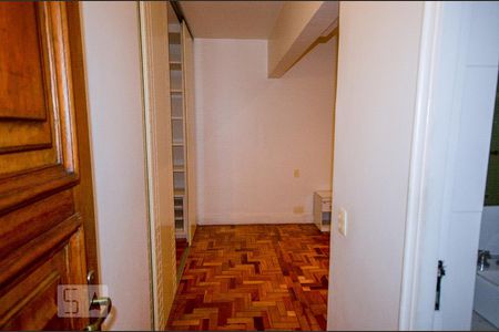 Apartamento à venda com 289m², 3 quartos e 1 vaga Apartamento à venda com 289m², 3 quartos e 1 vagaCorredor