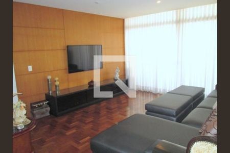 Apartamento à venda com 4 quartos, 210m² em Lourdes, Belo Horizonte