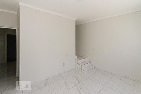 Sala de casa para alugar com 2 quartos, 100m² em Vila Invernada, São Paulo