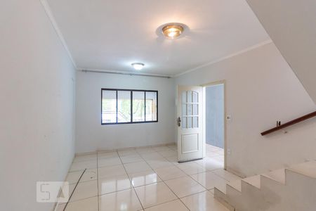 Sala de casa para alugar com 3 quartos, 180m² em Jardim Santa Maria, São Paulo