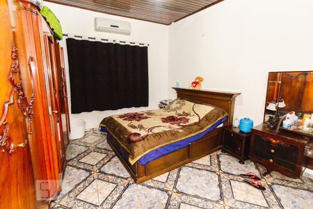 Casa à venda com 355m², 5 quartos e sem vaga Casa à venda com 355m², 5 quartos e sem vagaQuarto 01