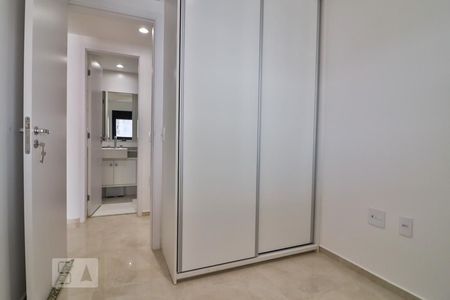 Quarto 1 de apartamento para alugar com 2 quartos, 72m² em Pinheiros, São Paulo