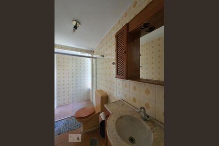 Banheiro de apartamento para alugar com 1 quarto, 70m² em Jardim Patente Novo, São Paulo