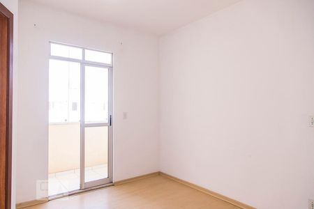 Sala de apartamento para alugar com 2 quartos, 45m² em Nova Suíssa, Belo Horizonte