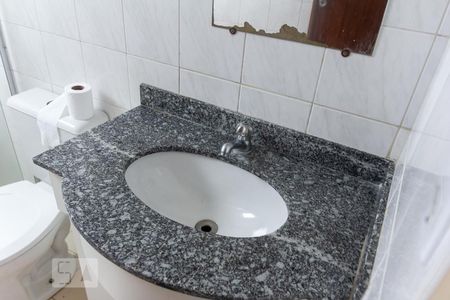 Banheiro de apartamento à venda com 2 quartos, 70m² em Centro, Diadema