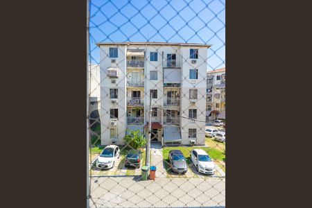 Vista Quarto 1 de apartamento para alugar com 3 quartos, 55m² em Parada de Lucas, Rio de Janeiro