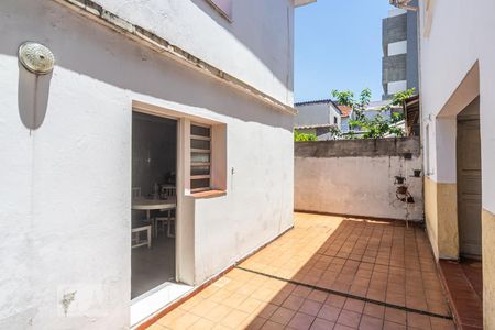 Área Externa de casa para alugar com 3 quartos, 300m² em Vila Gomes Cardim, São Paulo