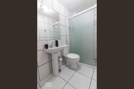 Banheiro de kitnet/studio à venda com 1 quarto, 26m² em Vila Buarque, São Paulo