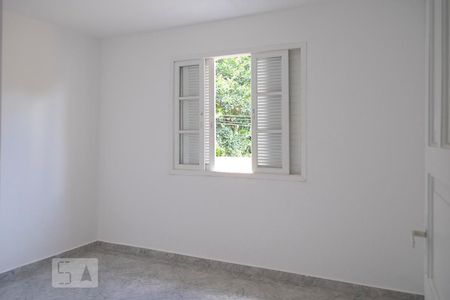 QUARTO 1 de casa para alugar com 2 quartos, 90m² em Vila São Vicente, São Paulo