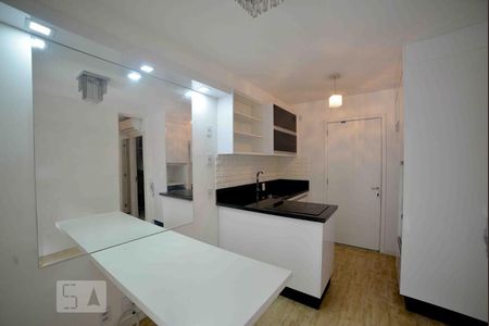 Sala/cozinha de apartamento para alugar com 1 quarto, 34m² em Ipiranga, São Paulo