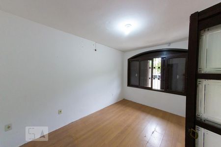 Casa à venda com 5 quartos, 450m² em Nonoai, Porto Alegre