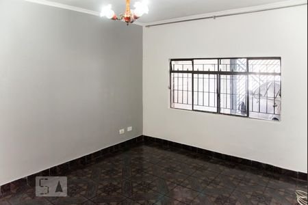 Sala de casa à venda com 4 quartos, 250m² em Jardim Cotinha, São Paulo