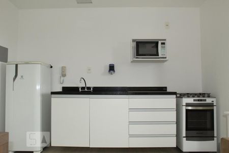 Cozinha de apartamento à venda com 1 quarto, 37m² em Melville Empresarial Ii, Barueri