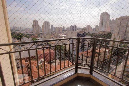 Quarto 1 - Sacada de apartamento para alugar com 2 quartos, 57m² em Barra Funda, São Paulo