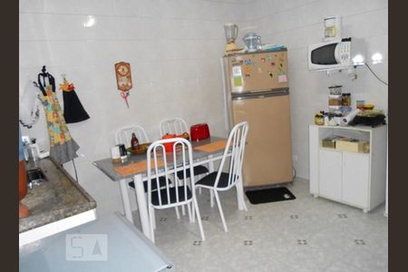 Cozinha de apartamento à venda com 3 quartos, 107m² em Vila Graciosa, São Paulo