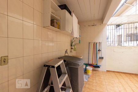 Casa à venda com 275m², 3 quartos e 8 vagas Casa à venda com 275m², 3 quartos e 8 vagasÁrea de Serviço