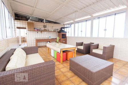 Casa à venda com 275m², 3 quartos e 8 vagas Casa à venda com 275m², 3 quartos e 8 vagasChurrasqueira