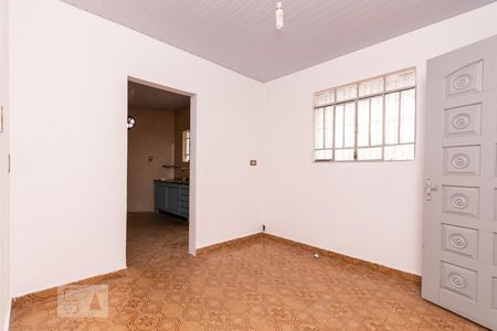 Sala de casa à venda com 2 quartos, 120m² em Vila Londrina, São Paulo