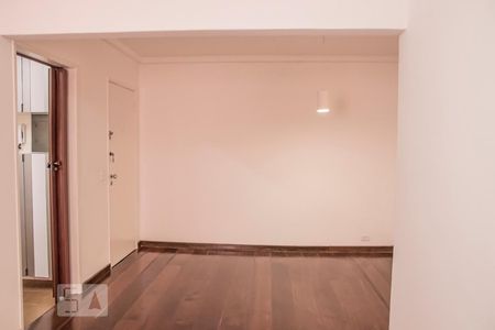 Sala de apartamento para alugar com 2 quartos, 55m² em Saúde, São Paulo