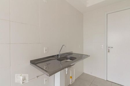 Cozinha  de apartamento à venda com 1 quarto, 28m² em Vila Alpina, São Paulo