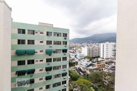 Quarto 1 vista de apartamento para alugar com 2 quartos, 63m² em Engenho de Dentro, Rio de Janeiro
