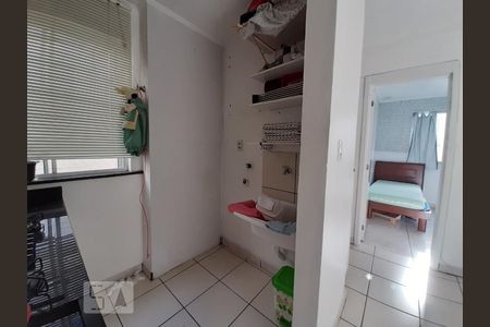 Cozinha de apartamento à venda com 2 quartos, 43m² em Glória, Porto Alegre