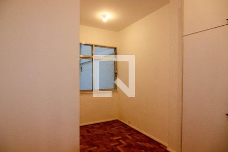 Quarto 1 de apartamento à venda com 2 quartos, 110m² em Copacabana, Rio de Janeiro