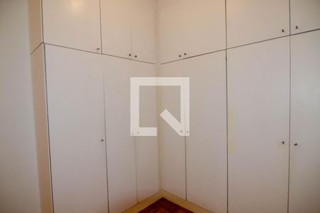 Quarto 1 de apartamento à venda com 2 quartos, 110m² em Copacabana, Rio de Janeiro