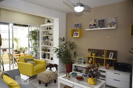 Sala de casa de condomínio para alugar com 5 quartos, 228m² em Freguesia (jacarepaguá), Rio de Janeiro