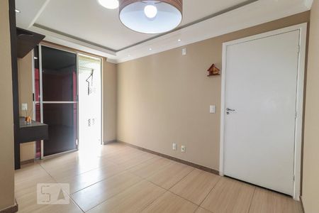 Apartamento à venda com 80m², 2 quartos e sem vagaSala