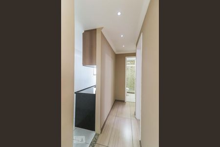 Corredor de apartamento para alugar com 2 quartos, 80m² em Taquara, Rio de Janeiro