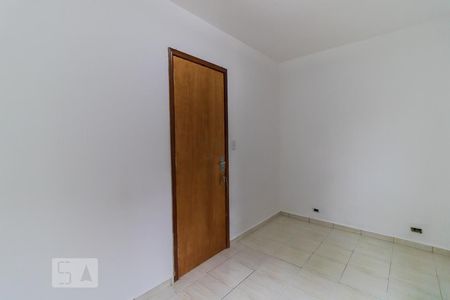 Quarto 1 de casa de condomínio para alugar com 2 quartos, 75m² em Vila Dalila, São Paulo