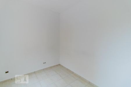 Quarto 2 de casa de condomínio para alugar com 2 quartos, 75m² em Vila Dalila, São Paulo