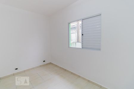 Quarto 1 de casa de condomínio para alugar com 2 quartos, 75m² em Vila Dalila, São Paulo