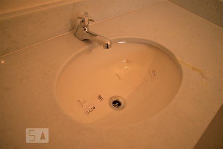 Pia - Banheiro de apartamento à venda com 1 quarto, 42m² em Vila Deodoro, São Paulo