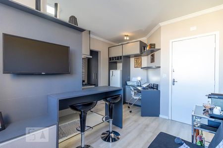 Sala de apartamento para alugar com 1 quarto, 33m² em Água Verde, Curitiba