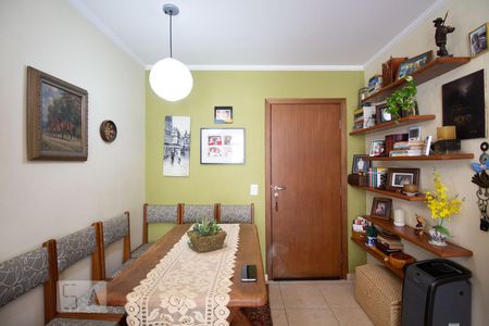 Apartamento à venda com 45m², 2 quartos e 1 vagaSala