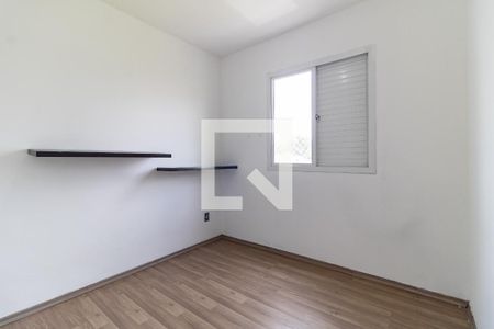 Quarto 2 de apartamento para alugar com 2 quartos, 49m² em Vila Santa Teresa, São Paulo