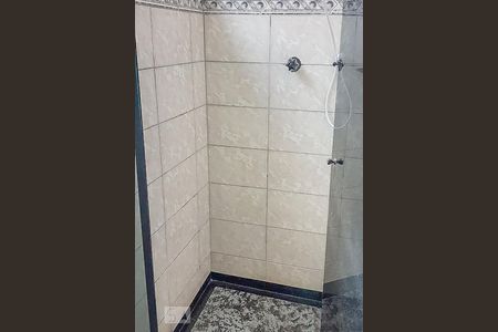 Banheiro de casa para alugar com 2 quartos, 150m² em Água Fria, São Paulo