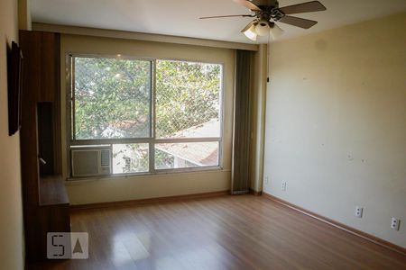 sala de apartamento para alugar com 3 quartos, 104m² em Grajaú, Rio de Janeiro