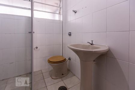 Banheiro de apartamento para alugar com 2 quartos, 75m² em Bela Vista, São Paulo