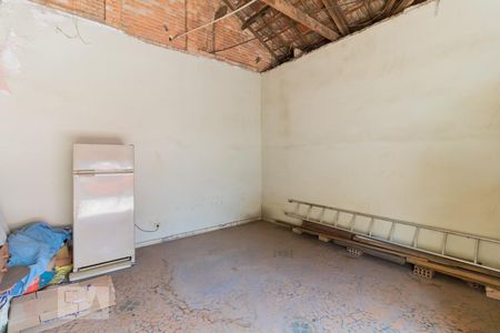 Casa à venda com 150m², 4 quartos e 4 vagas Casa à venda com 150m², 4 quartos e 4 vagasGaragem