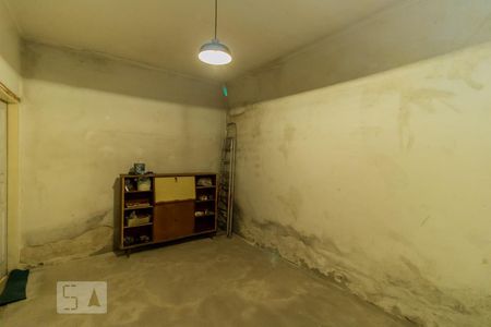 Casa à venda com 150m², 4 quartos e 4 vagas Casa à venda com 150m², 4 quartos e 4 vagasQuarto 3