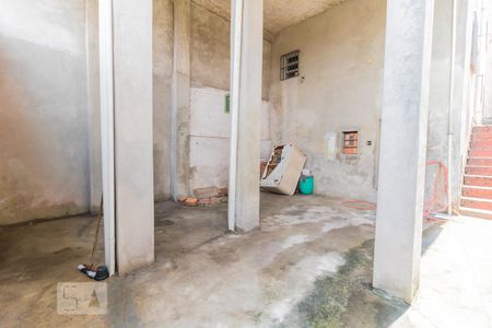 Casa à venda com 150m², 4 quartos e 4 vagas Casa à venda com 150m², 4 quartos e 4 vagasQuintal